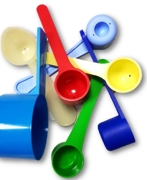 SCOOP FEEDER FOR SPOON